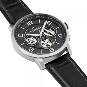 montre-tommy-hilfiger-en-cuir-noir